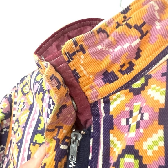 Vintage 70's Reversible Bright Orange and Purple Floral Print Jean Jacket Large - Picture 6 of 10